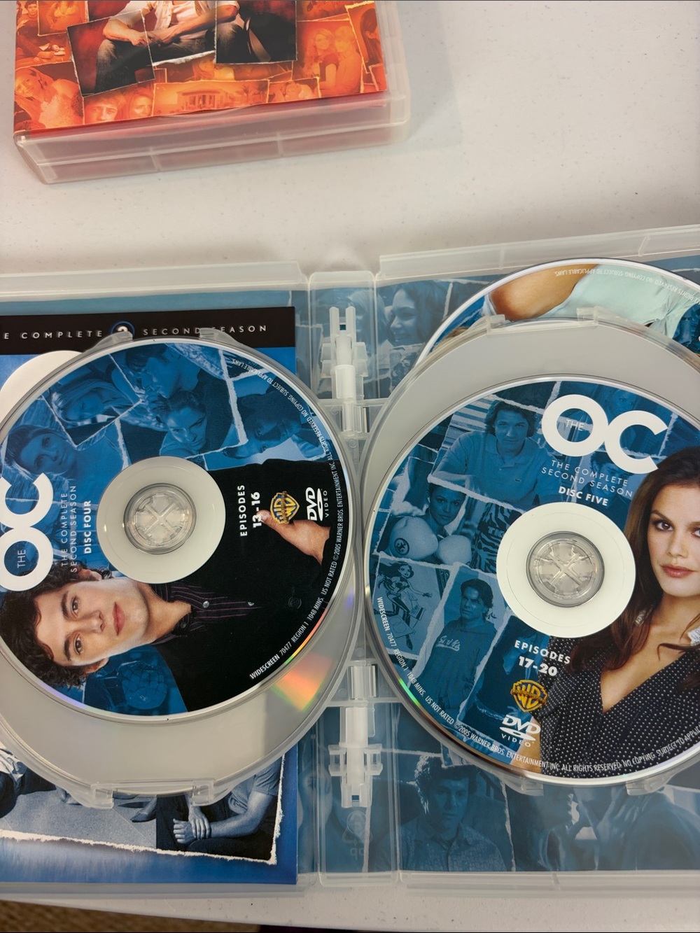 The O.C. Complete Series Seasons 1-4 DVD Lot Complete TV Series Warner Bros - Picture 8 of 10